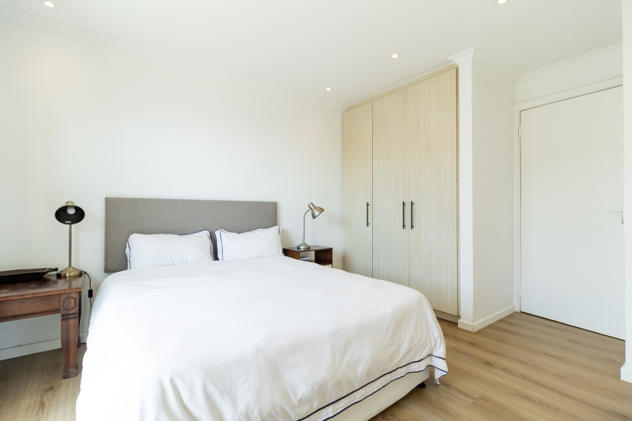 To Let 3 Bedroom Property for Rent in Vredehoek Western Cape